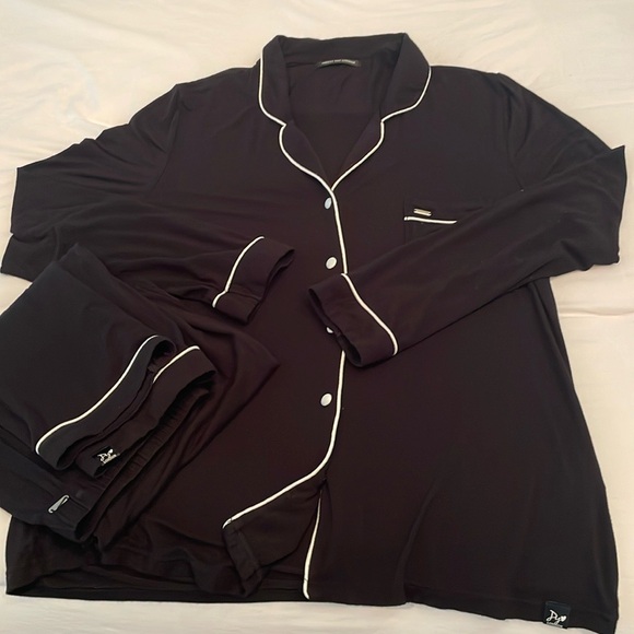 Pretty You London - bamboo PJ’s - Picture 5 of 5